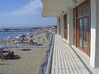 Hotel Sorriso 2*